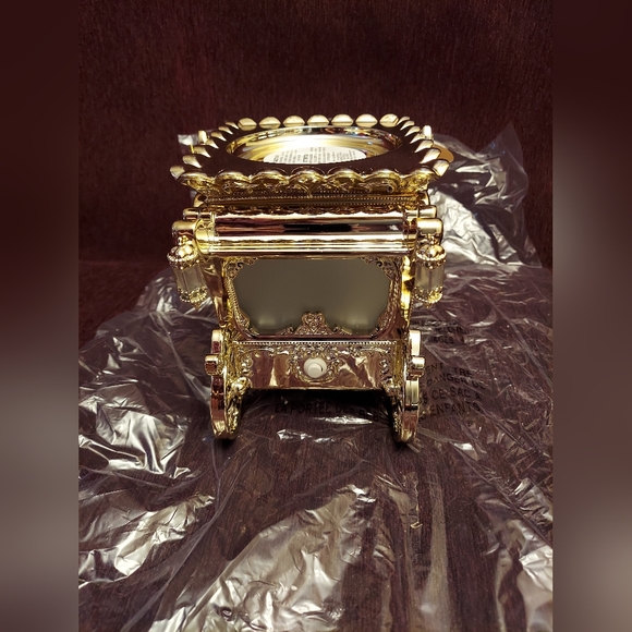 Light up Disney Princess carriage candle holder - Picture 3 of 7